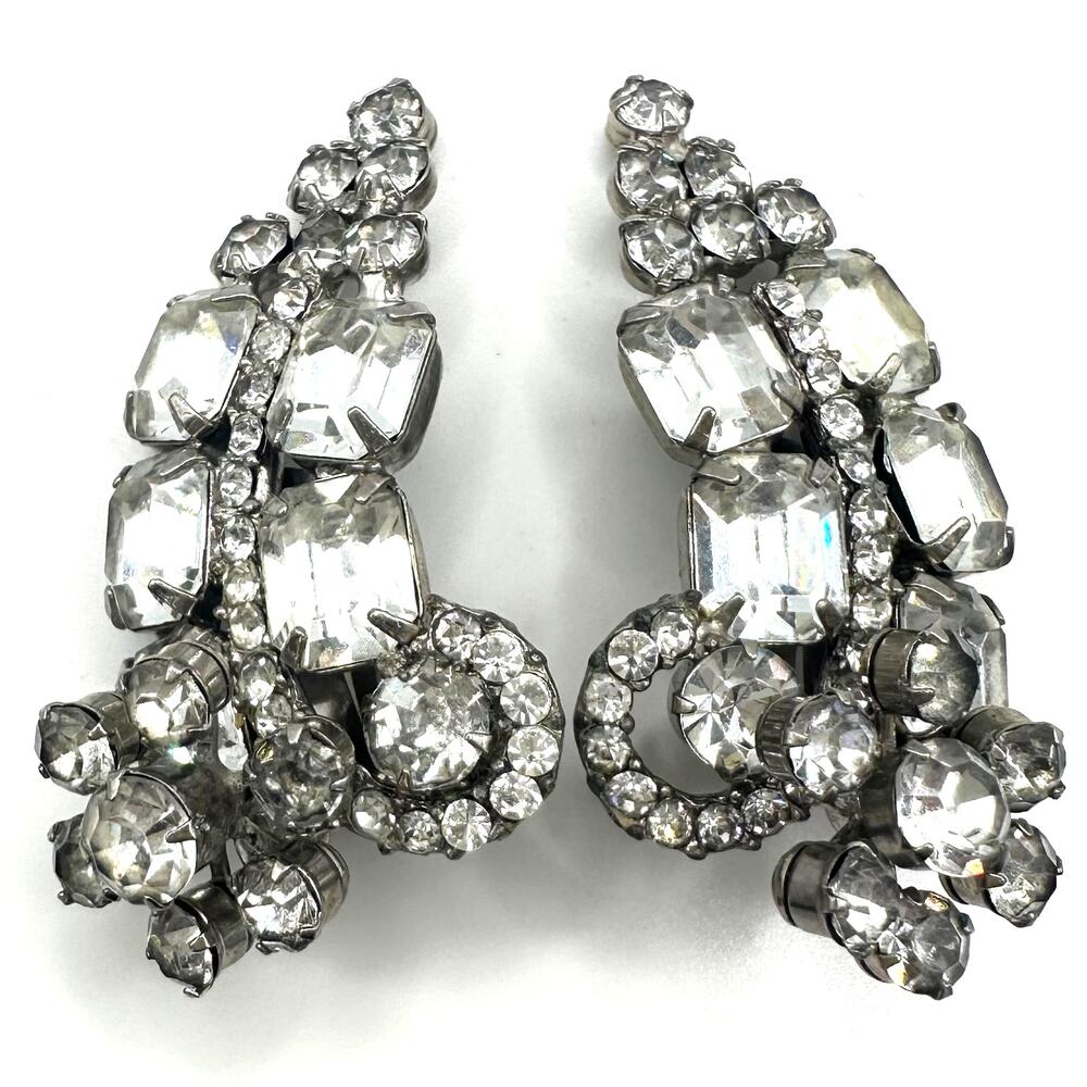 Juliana vintage silver tone clear glass rhinestones crawler clip on earrings